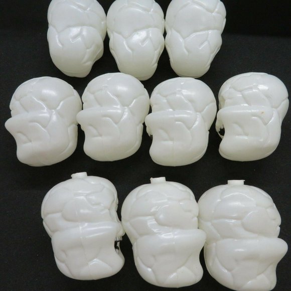 10 Vintage Plastic Blow Mold RV Patio Party String Light Covers Skulls Lot of 10 - Picture 8 of 9